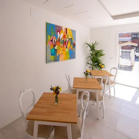 Ars De Mar Alojamento de Acomodação e Pequeno-almoço Martinsicuro